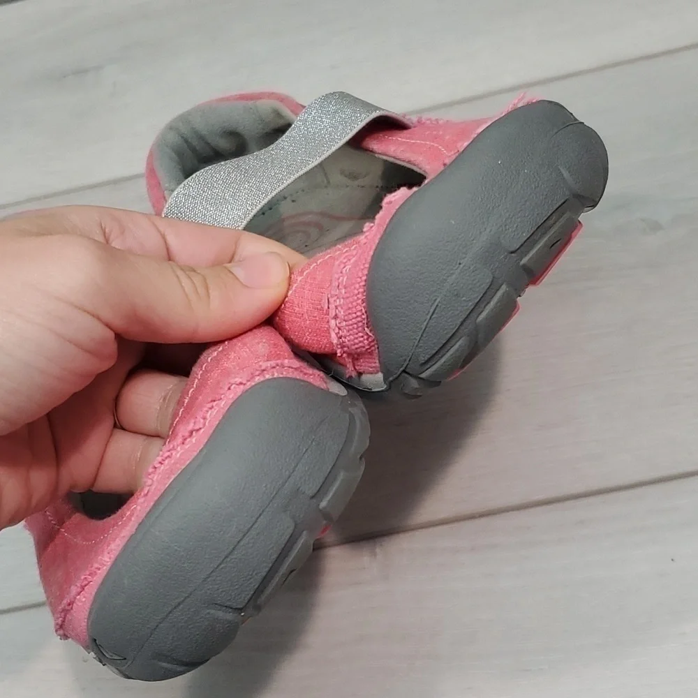 Keen Kids Big Girls Clogs Outdoor Flats shoes sz 3